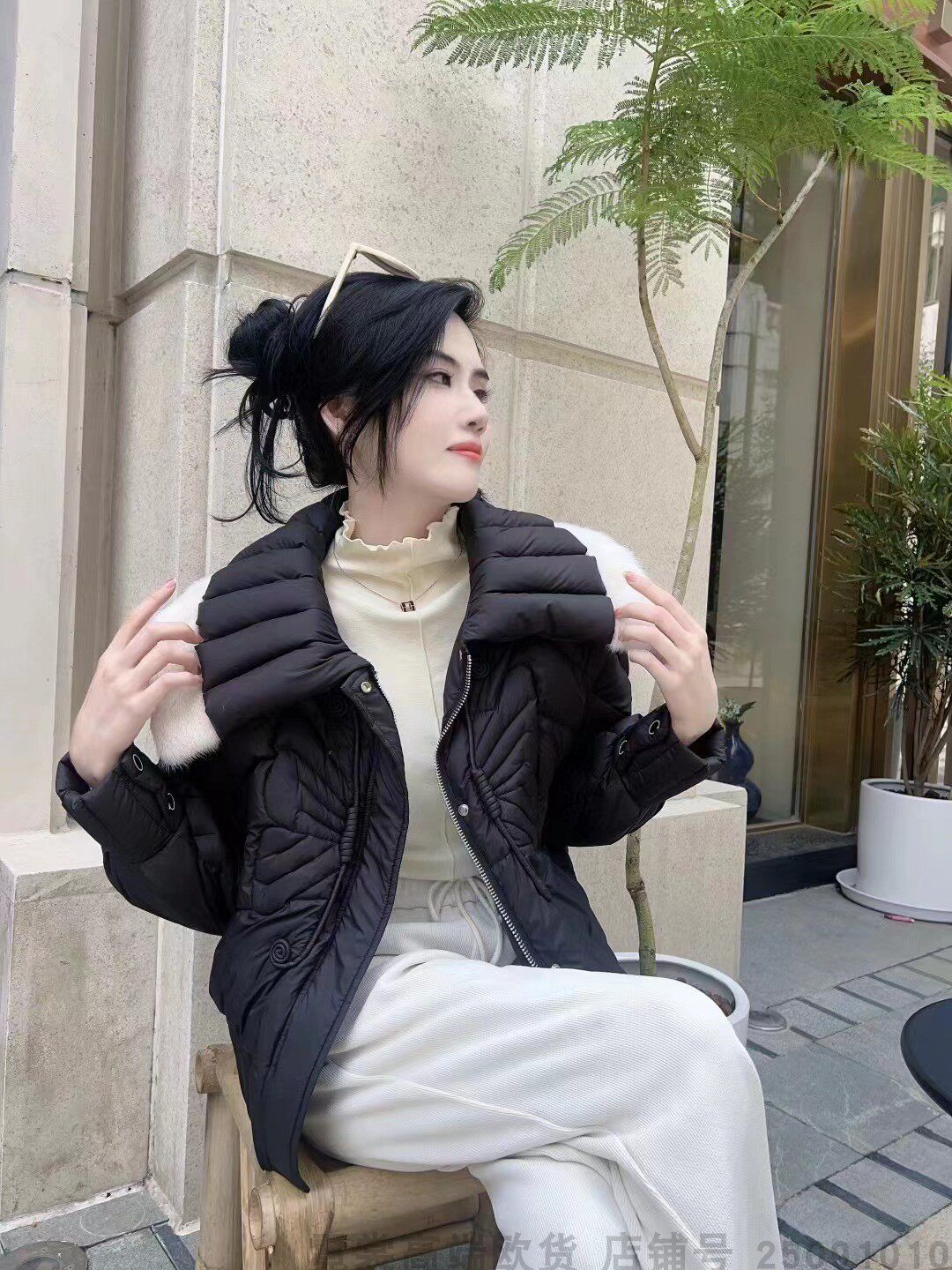 欧洲站2024冬Dong.one拼接水貂毛娃娃领减龄短款白鹅绒羽绒服8020
