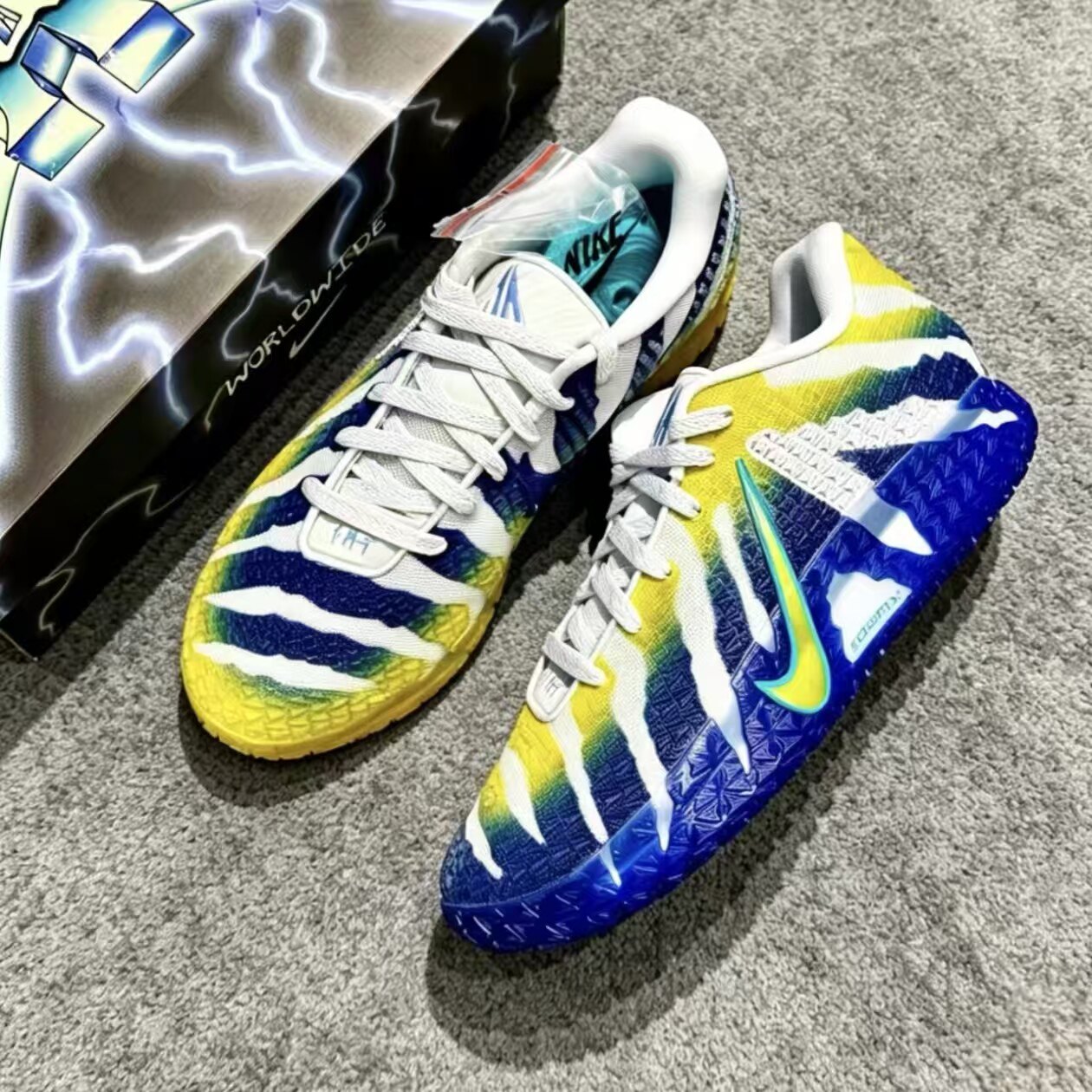 Nike JA3耐克莫兰特男子实战篮球鞋透气轻便缓震运动鞋HF2794-004