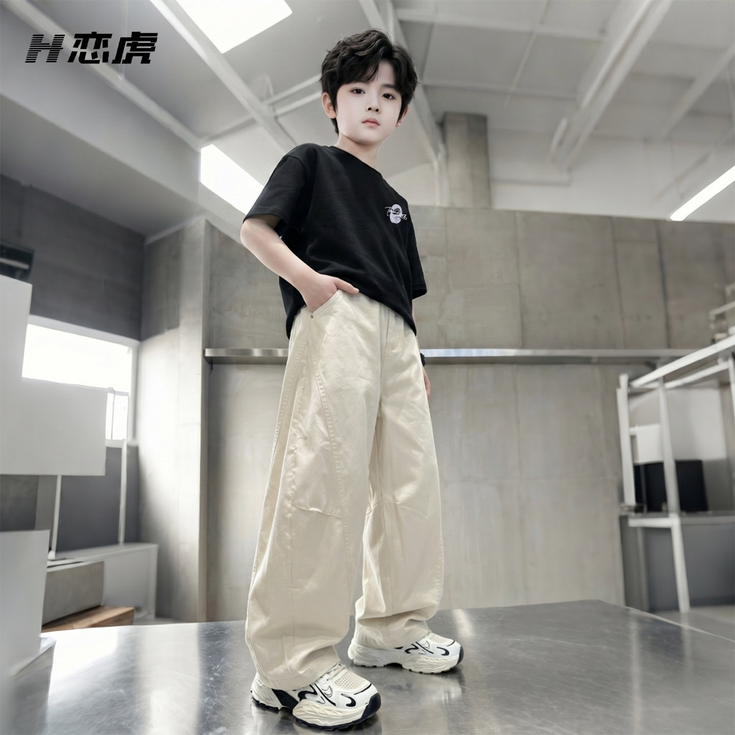男童夏季套装薄款童装2026新款儿童弯刀裤休闲夏装两件套大童男孩