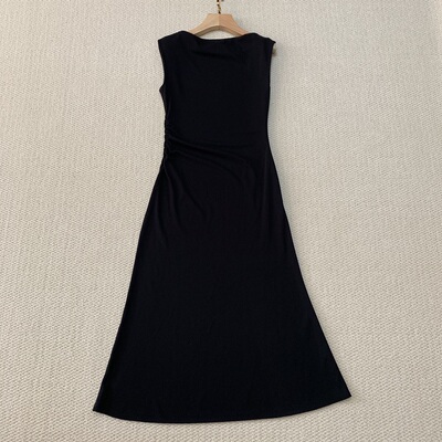 Th专柜同款 2025春夏新品女装 无袖船领抽褶收腰连衣裙 P0325601