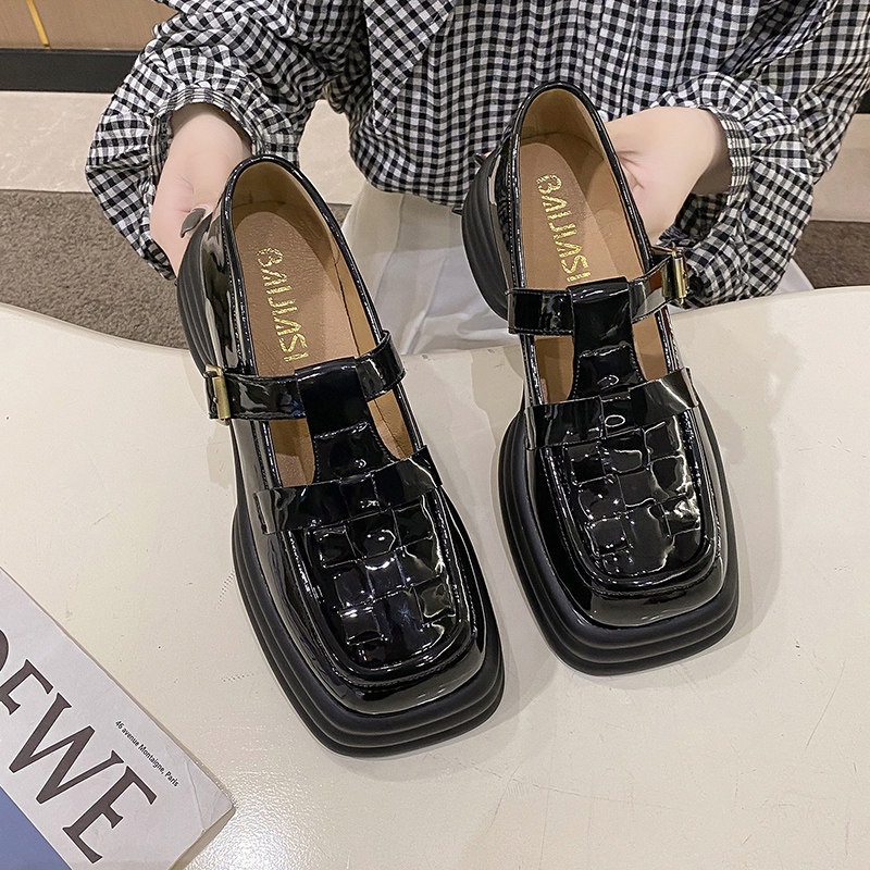 高级感小皮鞋女春秋厚底方头法式小众设计乐福鞋英伦风玛丽珍单鞋