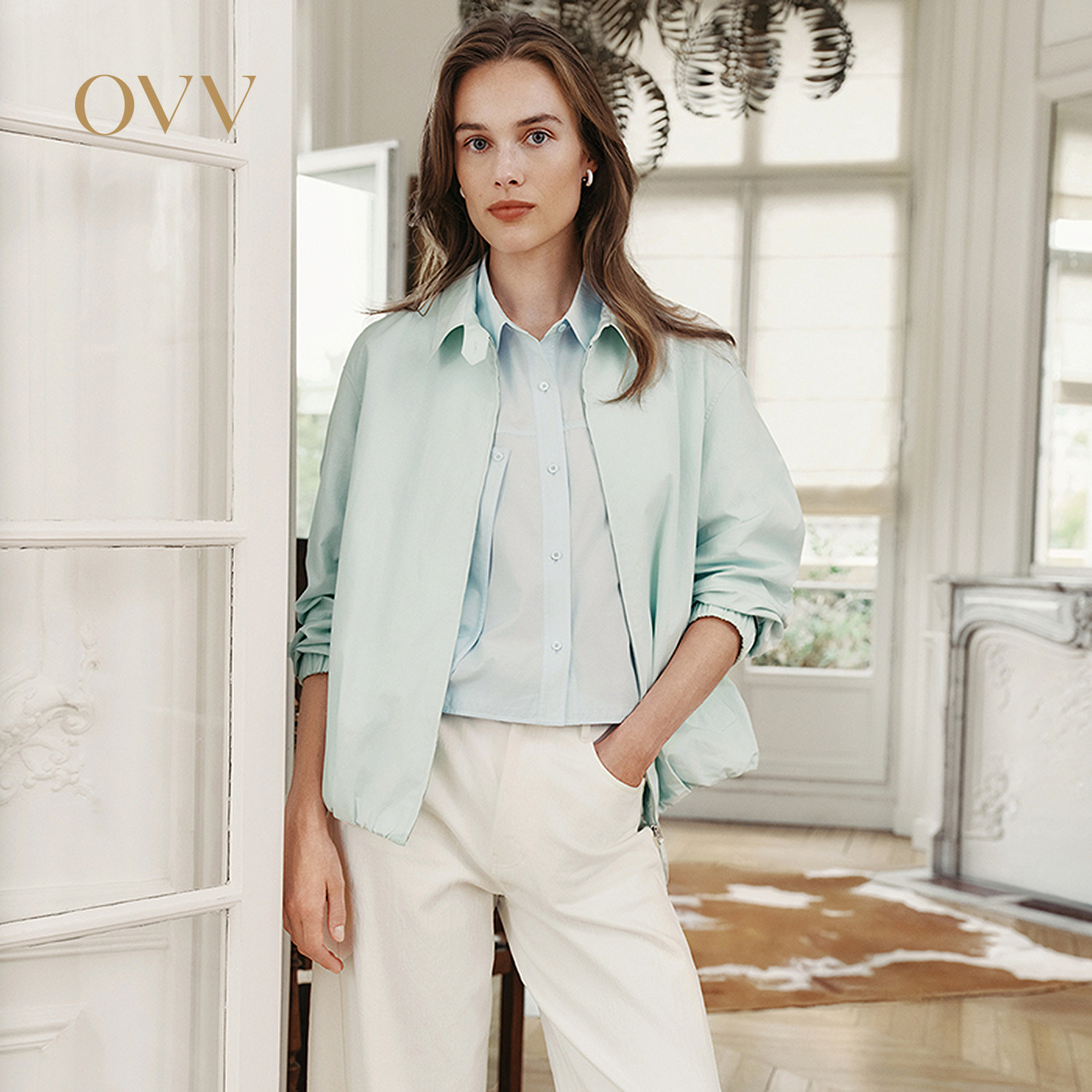 OVV2026秋冬新款女装经典翻领棉质短款休闲夹克外套