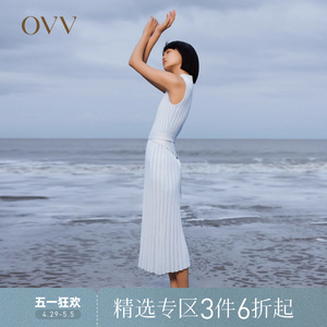 OVVA字蓝白竖条纹针织连衣裙