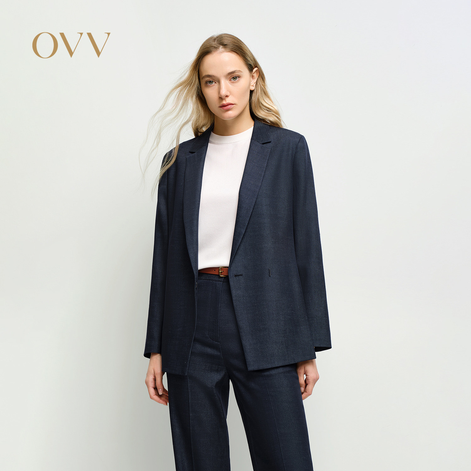 平驳领型 仿牛仔设计 前片开衩