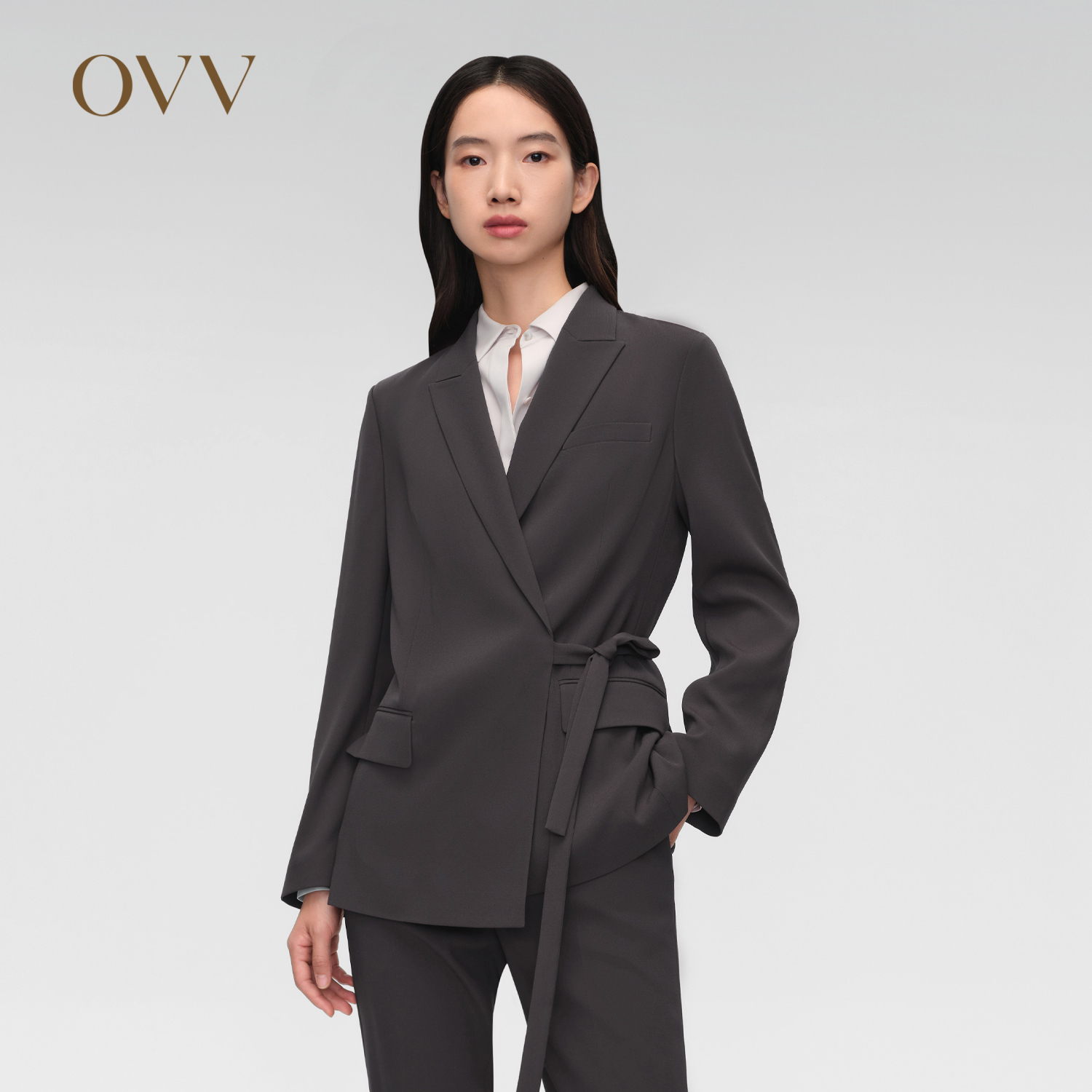 春夏戗驳领西服外套醋酸面料OVV