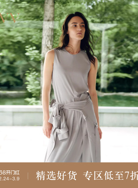 OVV2025秋冬新款女装优雅舒适经典圆领A字挺括无袖连衣裙