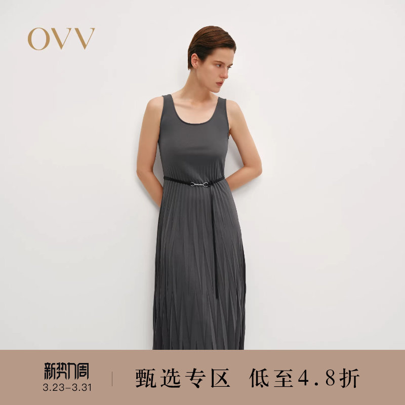 OVV秋冬热卖女装时髦圆领设计感百褶下摆吊带连衣裙