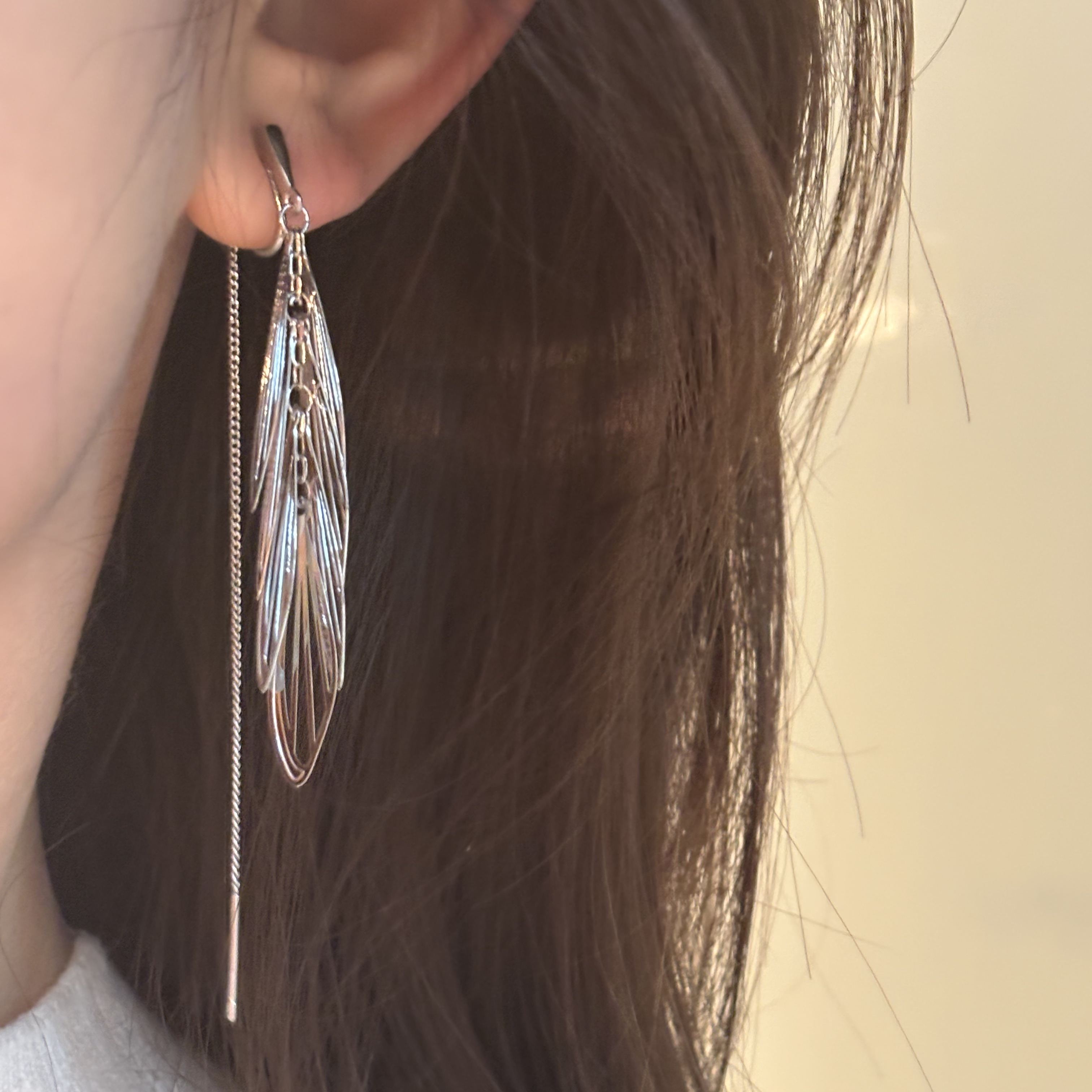 [楼哈哈]新中式超仙银色翅膀流苏耳饰蚊香盘耳夹无耳洞修饰脸长款