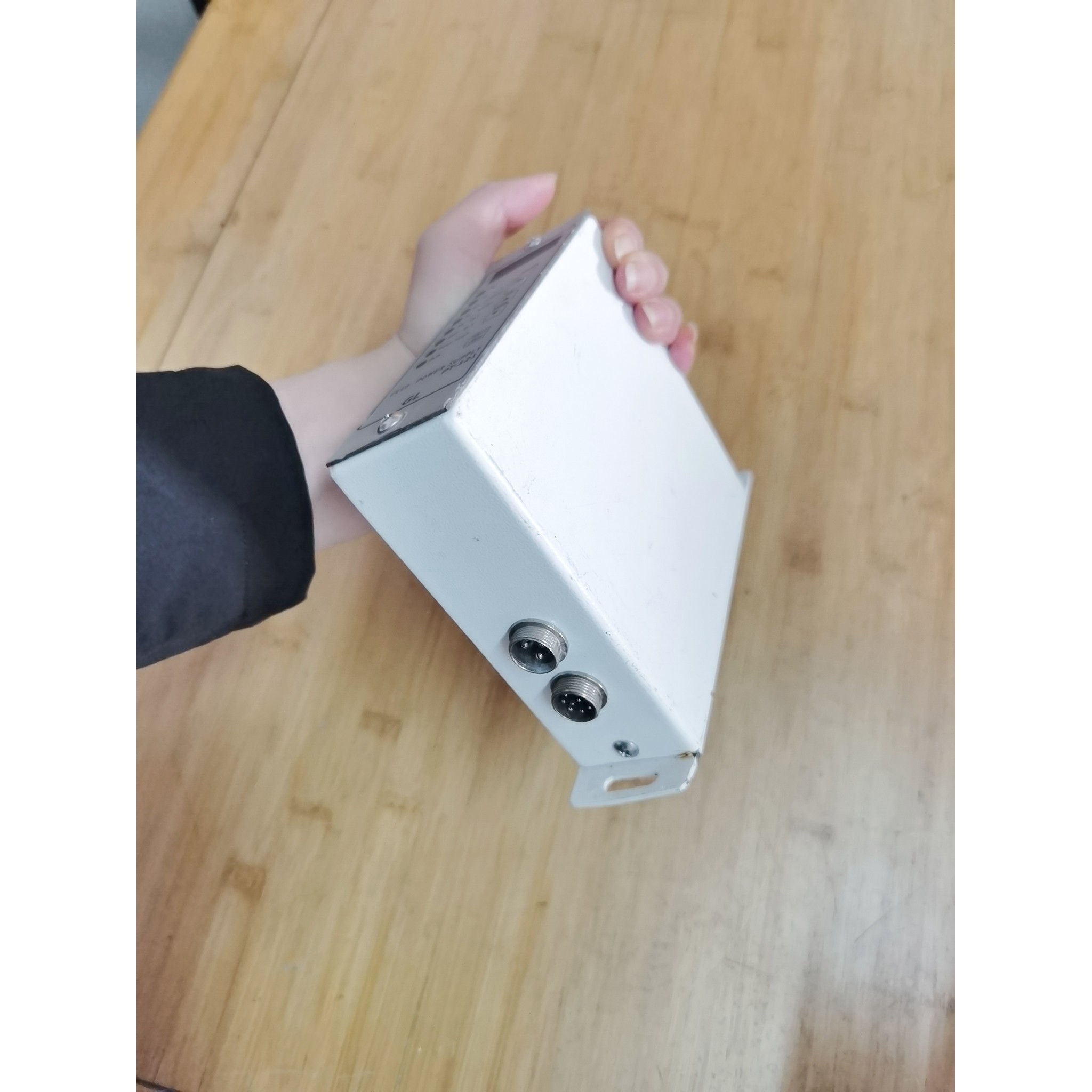[议价]出售一台VVF电源供应器,型号PT-121,成色不错,功能完