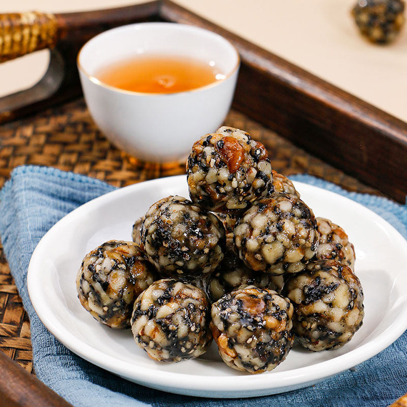 黑芝麻核桃丸手工正宗芝麻核桃球少糖即食孕妇零食126g,传统滋补营养品,养生丸,淘宝优惠券,粉丝福利购,淘宝优惠卷