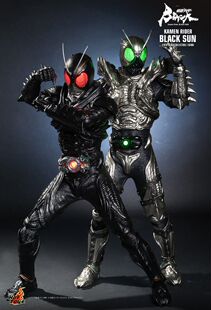 【现货】Hot Toys 假面骑士 黑日 影月 1/6比例 HT 珍藏人偶兵人