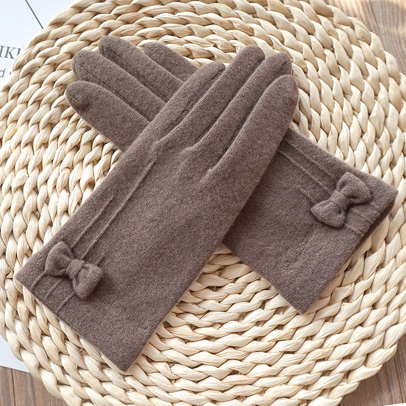 克拉斯卡时尚风羊毛全指保暖手套