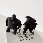 适用AirPodsPro保护套潮牌卡通创意哥斯拉大战金刚1 男5代猩猩 2苹果无线蓝牙耳机包二代防摔硬壳AirPods2个性