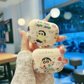 超萌可爱睡衣蜡笔小新适用AirPodsPro3耳机壳4代苹果无线蓝牙保护套三代Pro2硅胶磨砂软壳AirPods2情侣女五代