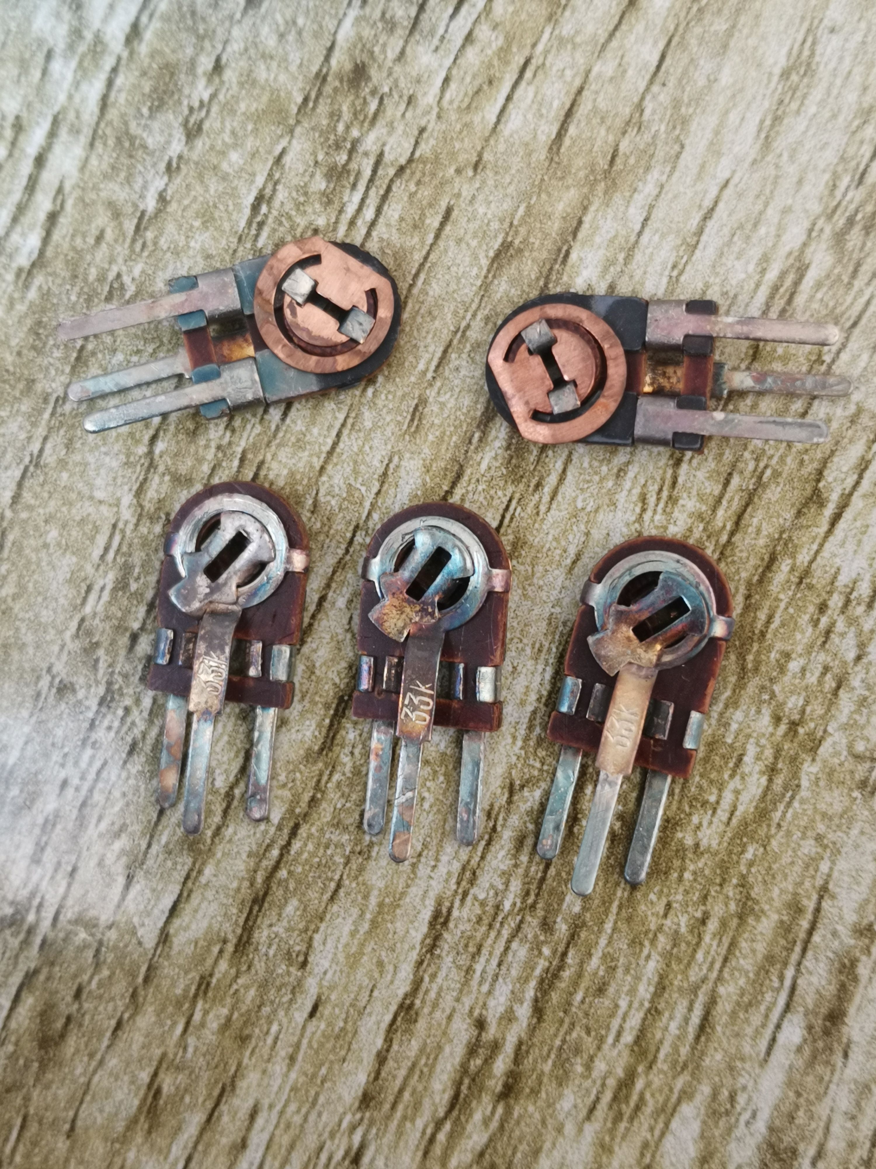 收音机可调电阻33k 可调电位器33K 合成炭膜电位器