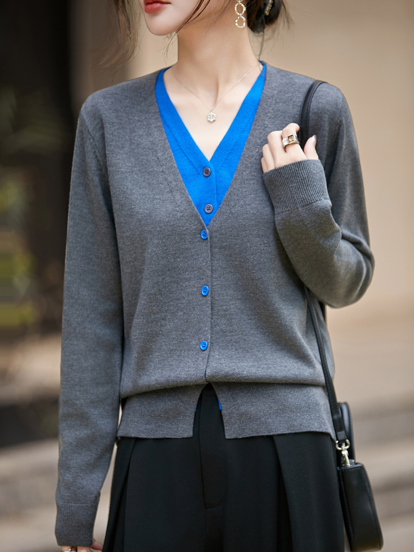 ROUMIKL法式高级感撞色假两件针织开衫女加厚保暖外套毛衣2025新