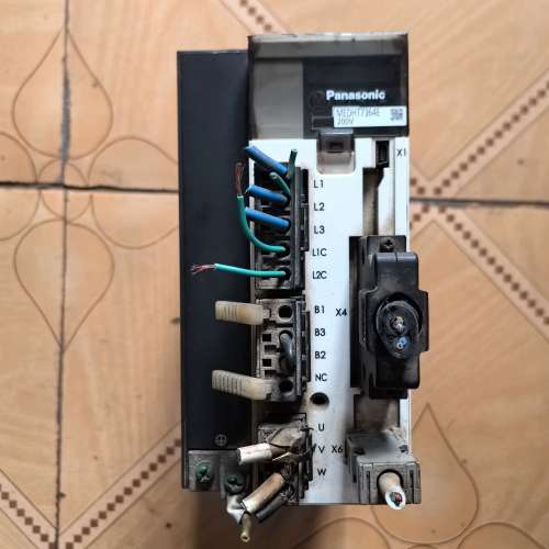 议价松下驱动器 MEDHT7364E  2.5KW 拆机下来 成维修