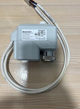 M6410C4037 温控器 24V电压 工控自动化器材议价维修