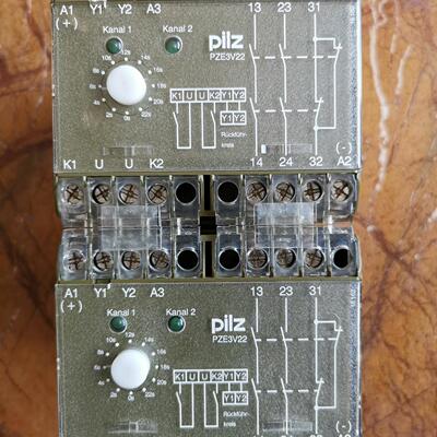 PILZ PZE3V22 继电器模块 24VDC 2S/1O 6AF 250VAC议价维修