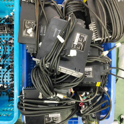 DS2P-040AS DM1M-04A6018S 东菱400W伺服驱动电机套装议价维修