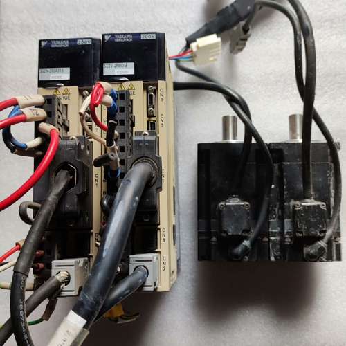 议价拆机安川驱动器电机  SGDV-2R8A01B002000维修