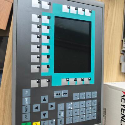 6AV6643-0BA01-1AX0 触摸屏 工业自动化触控操作面板议价维修