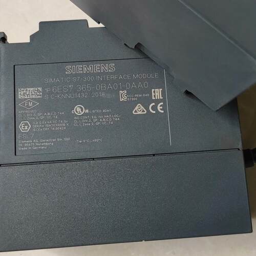 6ES7 365-0BA01-0AA0 S7-300接口模块 18年生产 顺丰包邮议价维修