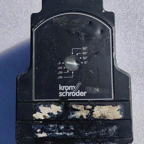 IC 20-30W3TR 阀门定位器 Krom Schroder工业工控配件议价维修