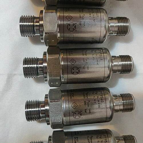 PT3540 PT9540 易福门压力开关 400bar工业传感议价维修