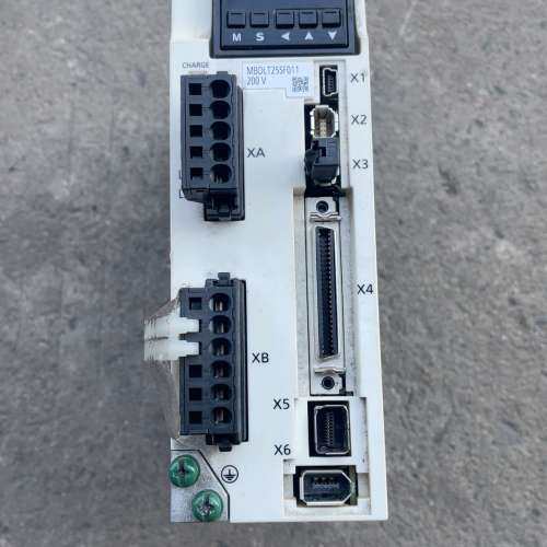 议价松下MBDLT25SF011伺服驱动器，400W，两相交流电维修