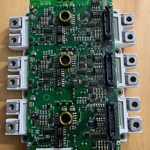 FS300R12KE3 AGDR-62C ABB800变频器驱动模块议价维修