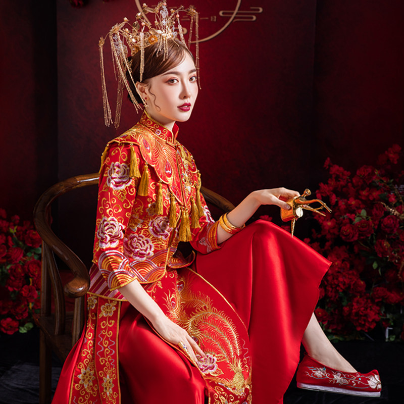 秀禾服女新娘2021新款结婚龙凤褂中式婚纱礼服古装嫁衣出阁服显瘦