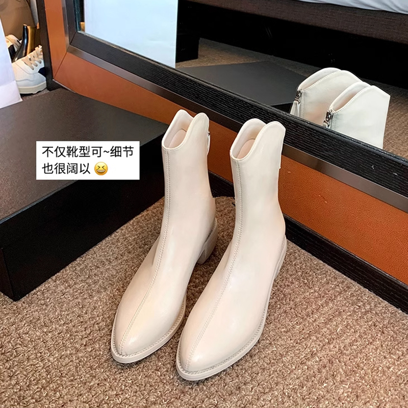 白色短靴女20年新款尖头V口西