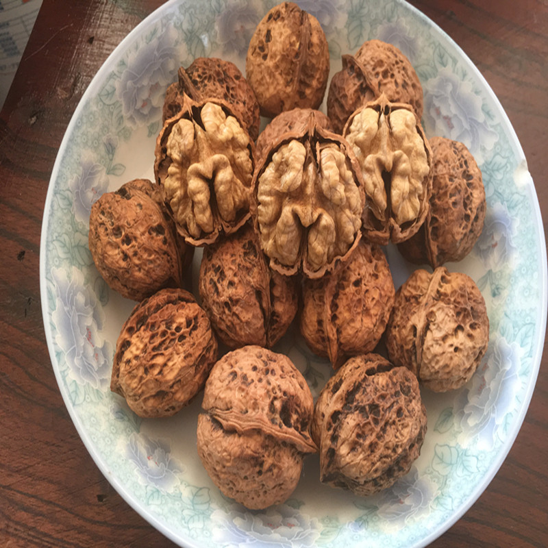 25年云南薄皮核桃 纸皮新货孕妇坚果老树薄壳丑山核桃 包邮