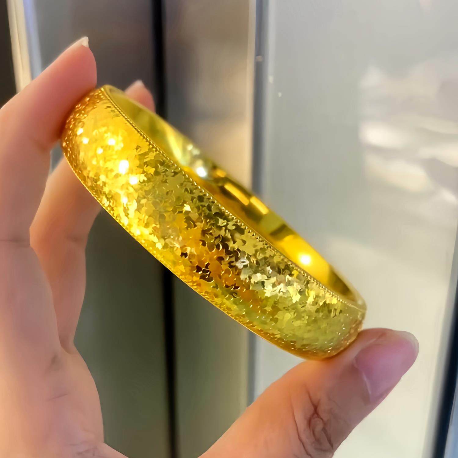 精致爆闪亮片碎碎冰金轮胎手镯女新款素圈泥鳅背黄金仿真手环闭口