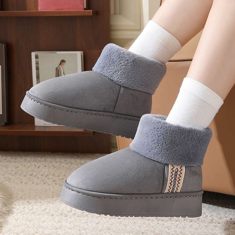 雪地靴女冬季防寒加厚底增高防滑保暖加绒短筒短靴室内外靴子