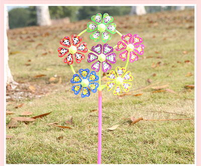 儿童卡通6轮笑脸风车广场