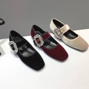 手工方头丝绒平底单鞋女2024春季新款水钻方扣一字带玛丽珍鞋