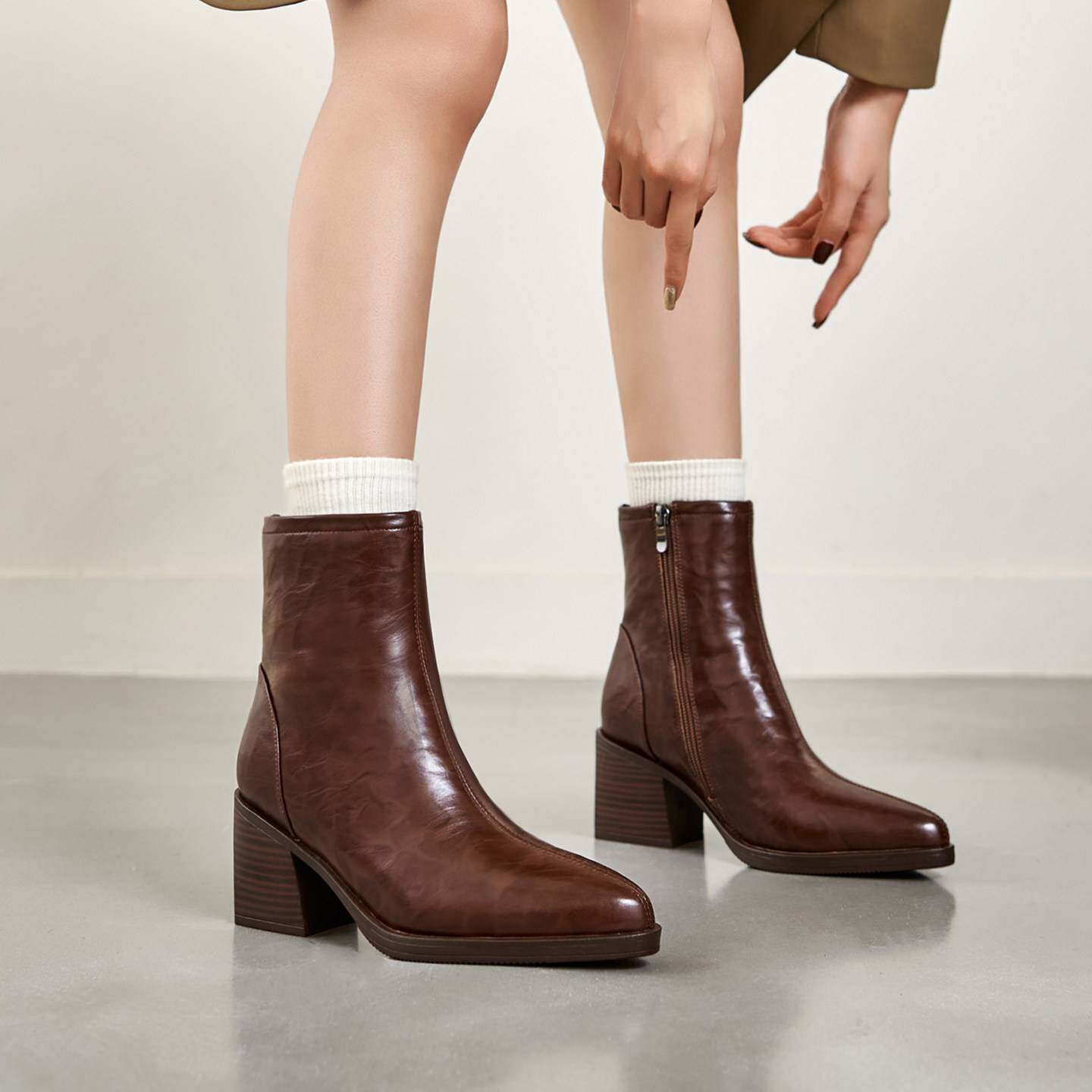 气质优雅尖头7cm粗跟高跟真皮短靴女舒适保暖加绒防水东北大棉鞋