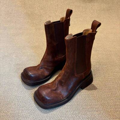 Rubywu【复古方头靴子】厚底真皮烟筒靴女设计感中跟粗跟百搭短靴