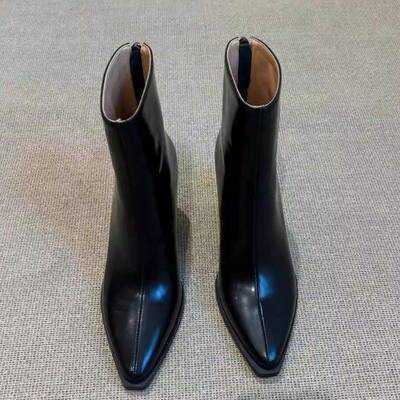 Rubywu【摩登女郎】气质尖头短靴女厚底粗跟高跟靴子后拉链及踝靴