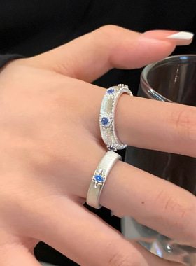 海蓝色拉丝锆石戒指女小众设计情侣食指戒轻奢感时尚个性指环