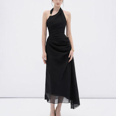 2026春季名媛风气质优雅连衣裙女挂脖高腰修身高级感黑色长裙单件