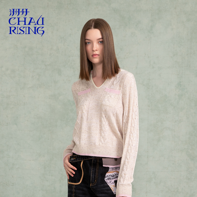 洲升/CHAU.RISING2025秋冬新款V领彩点羊绒套头衫温柔打底衫显瘦