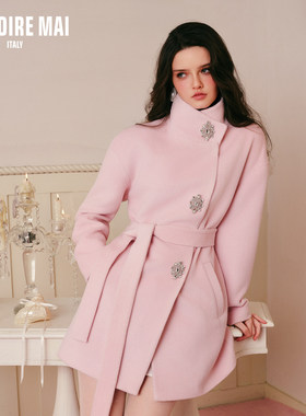 MAI DIRE MAI2026早春钻扣立领羊毛长袖直筒短款毛呢大衣腰带外套