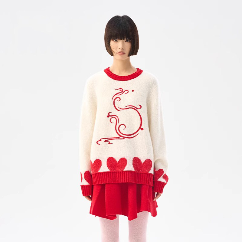 CHAU.RISING/洲升23秋冬新品女宽松厚毛衣龙纹绣花圈圈羊绒套头衫