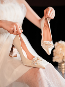 新娘婚鞋礼服伴娘鞋法式婚纱鞋