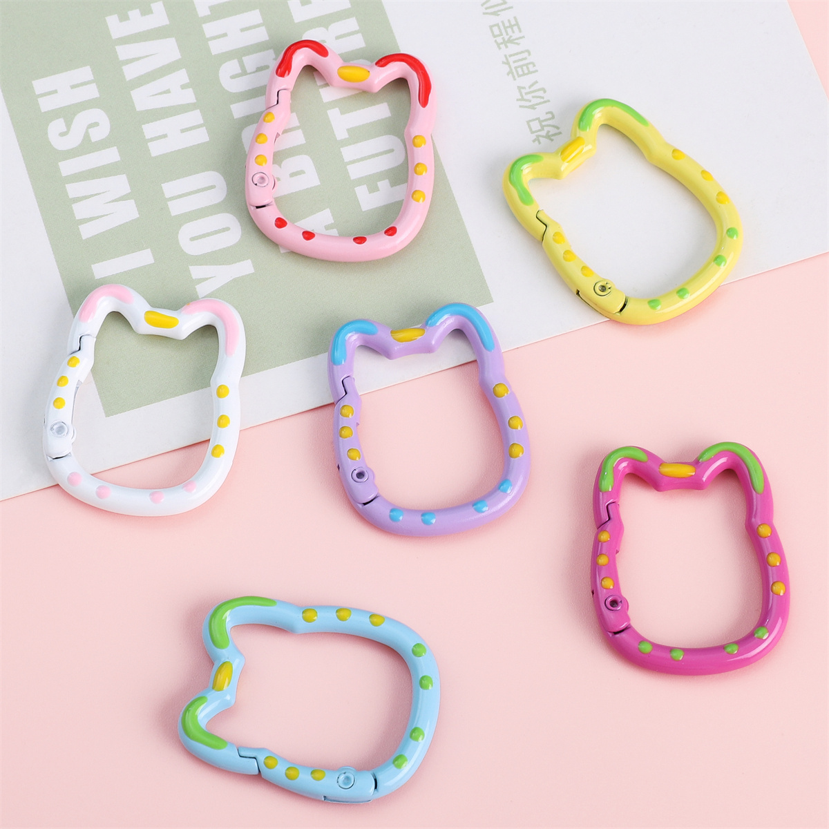 奶油彩色双面滴油招财猫钥匙圈