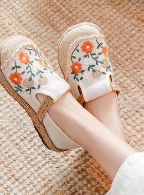 老北京布鞋女款平底懒人一脚蹬绣花鞋软底中国风舒适夏季汉服单鞋