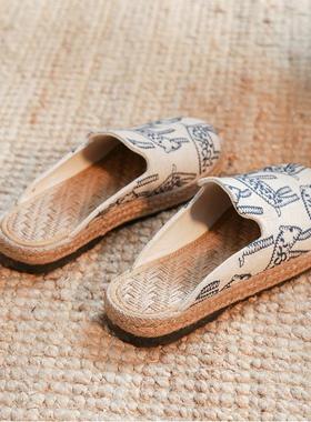 包头拖鞋女外穿25年春夏原创亚麻干爽防滑平底文艺刺绣老北京布鞋